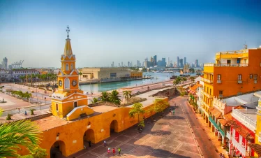 Cartagena de Indias vista desde la torre del reloj yo viajo con parkway agencia de viajes